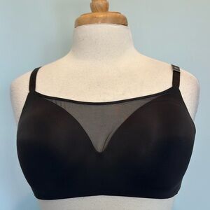 Victoria Secret Black no underwire bra size 38 D new with tags